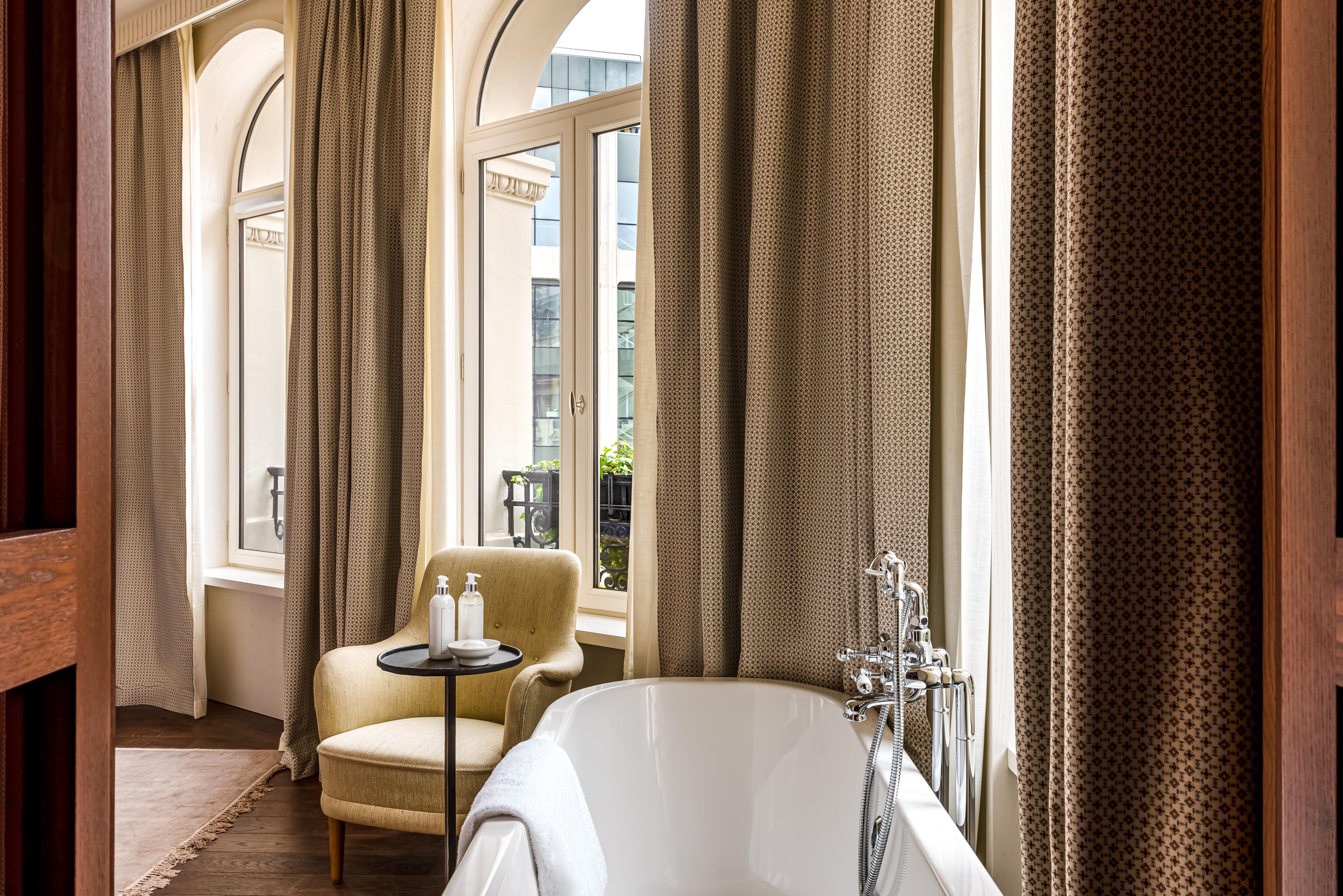 Chateau Des Fleurs Parigi