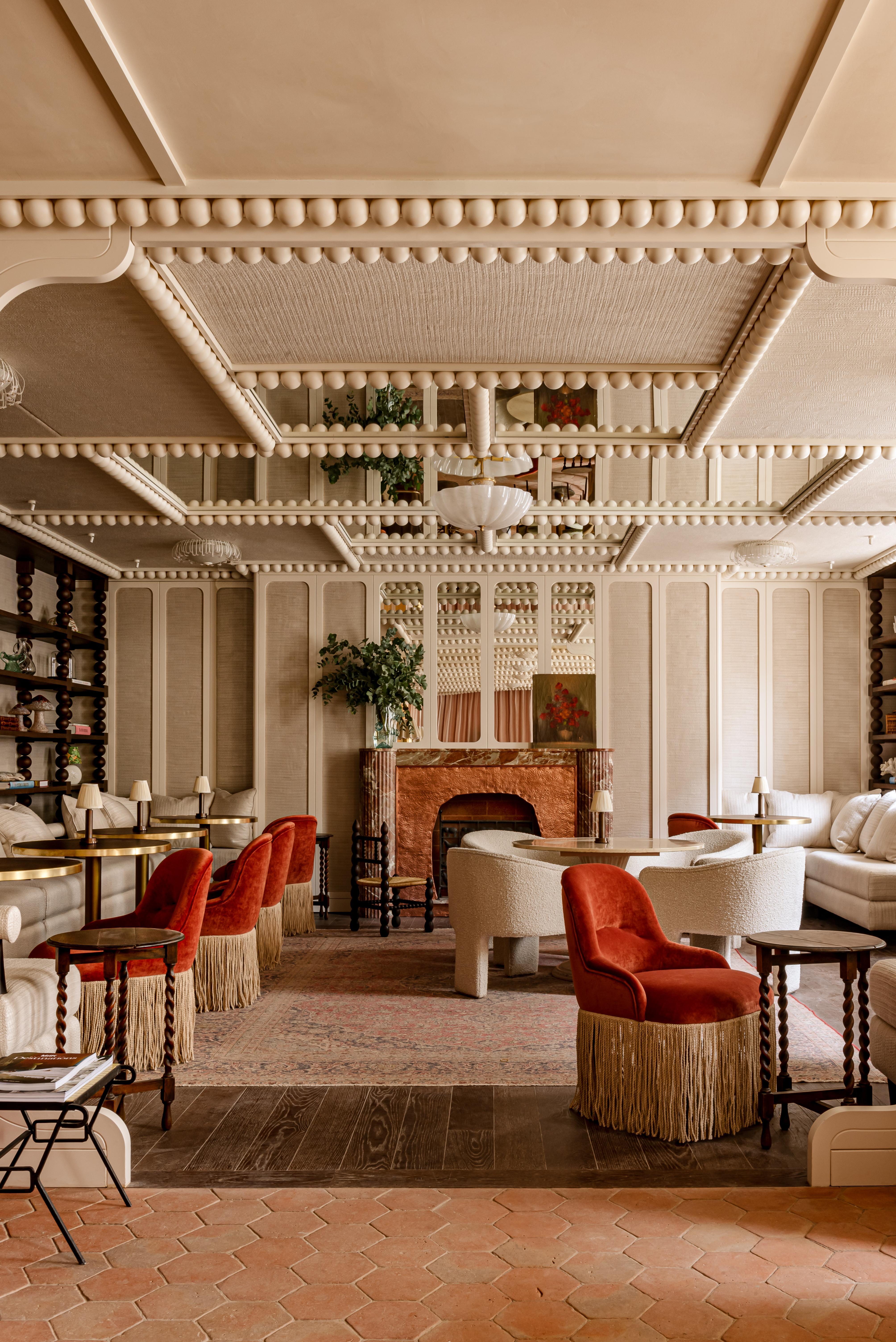 Chateau Des Fleurs 5*